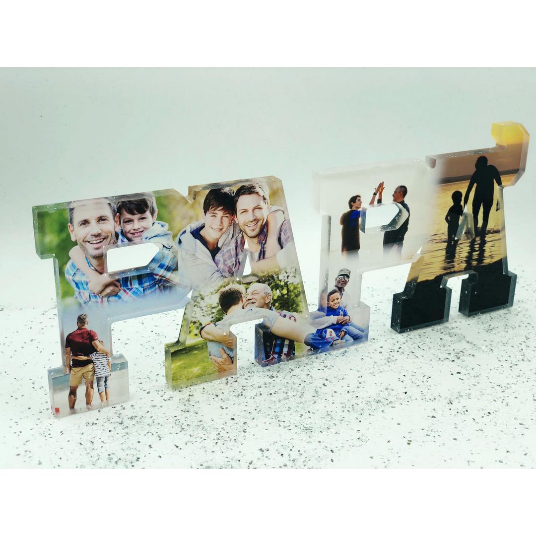 Scritta PAPA' 30 cm in plexiglass con le tue FOTO
