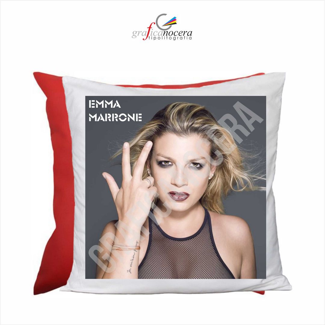 Cuscino quadrato Emma Marrone cantante idea regalo