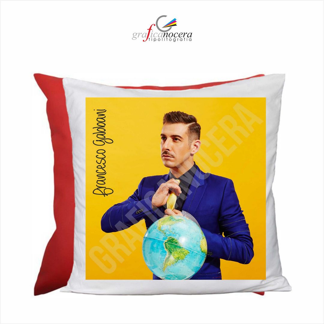 Cuscino quadrato Francesco Gabbani cantante idea regalo