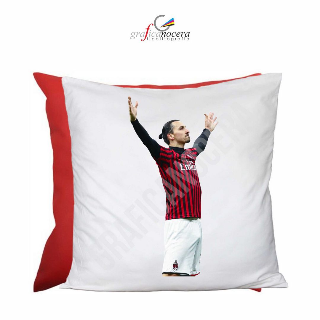 Cuscino quadrato Zlatan Ibrahimovic Milan idolo Rosso idea regalo