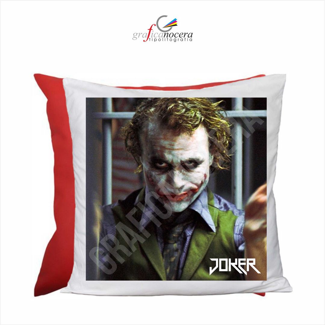 Cuscino quadrato Joker idea regalo