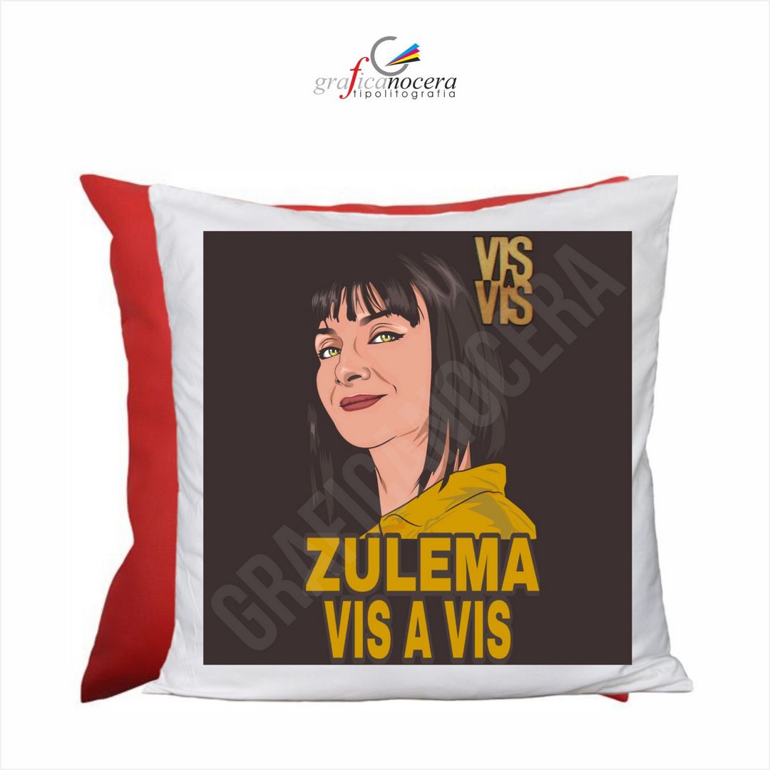 Cuscino quadrato Vis a Vis serie tv idolo film arredo Rosso idea regalo