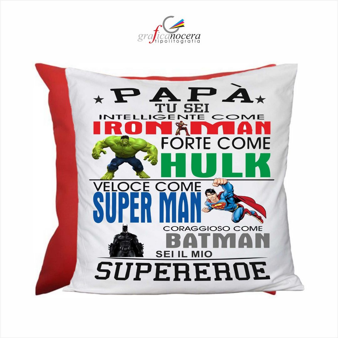 Cuscino quadrato "PAPA' SEI IL MIO SUPEREROE" con supereroi idea regalo
