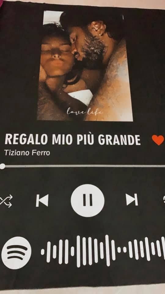 Plaid in Pile Personalizzato con il Tuo Spotify Codice e la Tua Foto Idea Regalo [mod. CON TITOLO DELLA CANZONE STAMPATO]