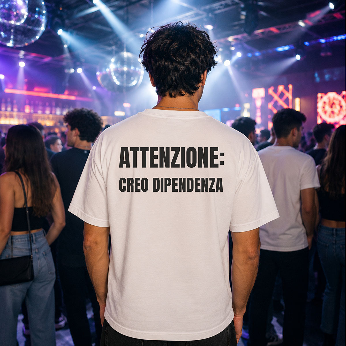 T-shirt Unisex 17 - ATTENZIONE: CREO DIPENDENZA
