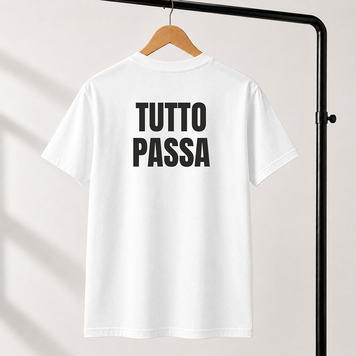 T-shirt Unisex 19 - TUTTO PASSA