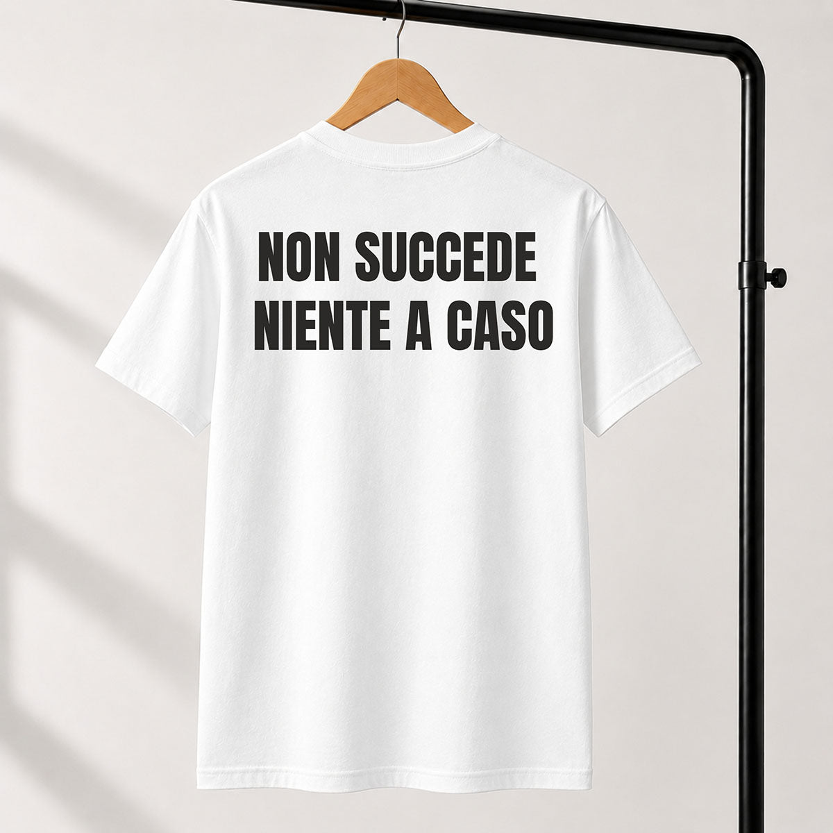 T-shirt Unisex 11 - NON SUCCEDE NIENTE A CASO