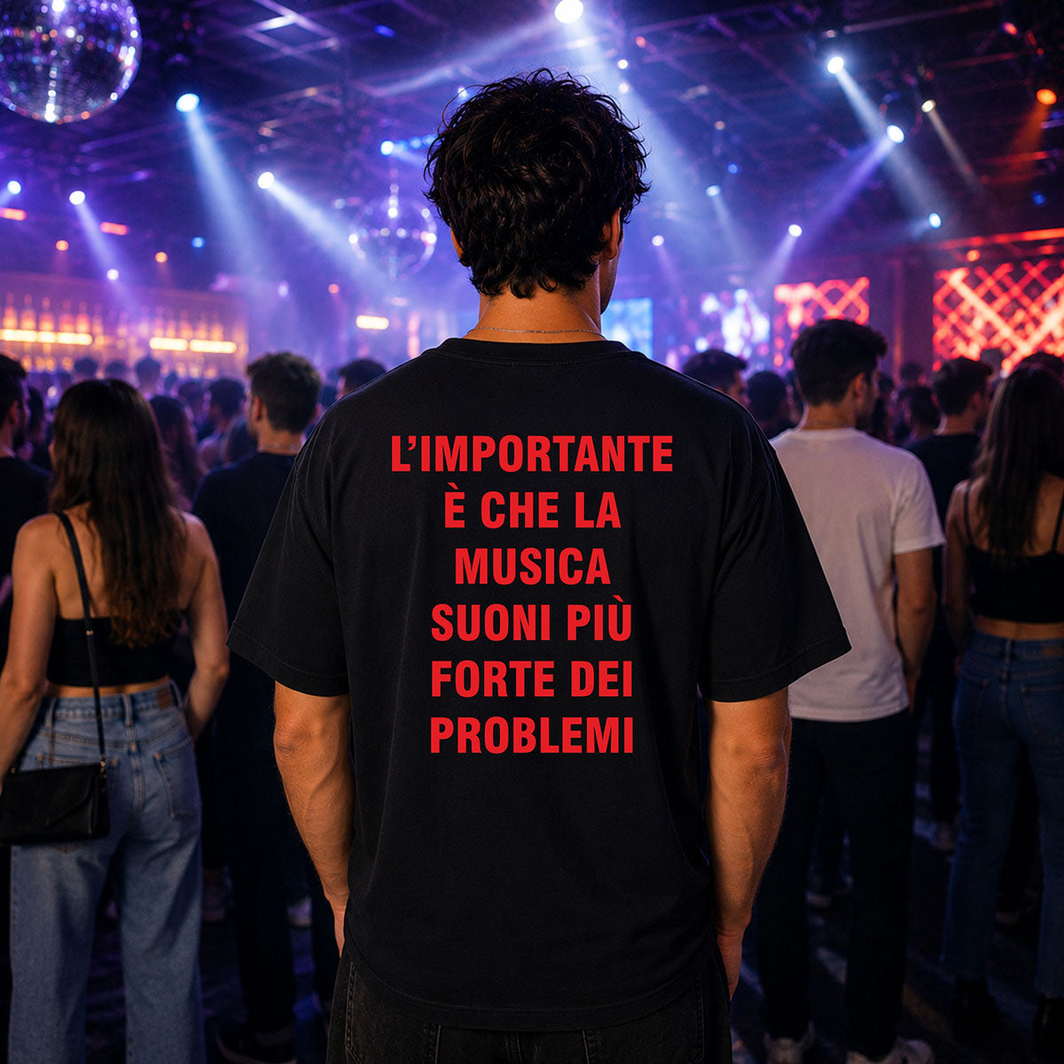 T-shirt Unisex 22 - L'IMPORTANTE È CHE LA MUSICA SUONI PIÙ FORTE DEI PROBLEMI