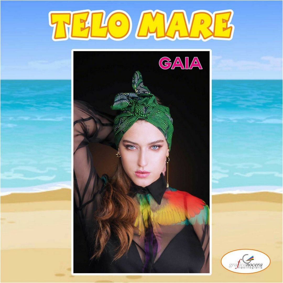 Asciugamano Telo Mare in spugna Gaia Gozzi Amici idolo cantante regalo estate